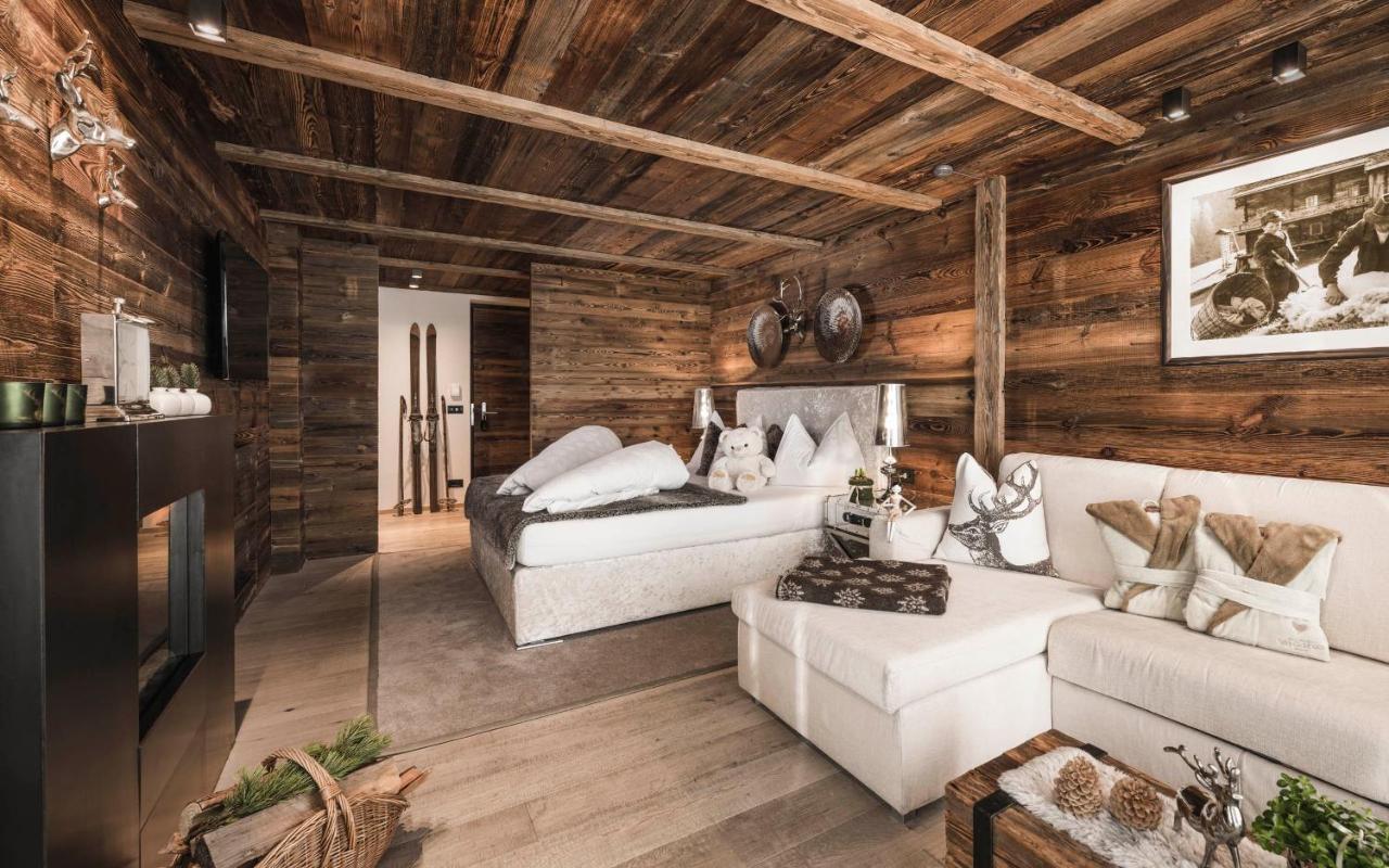 Alpin Boutique Villa Gabriela - Adults Only กัสเตลรอตโต ภายนอก รูปภาพ