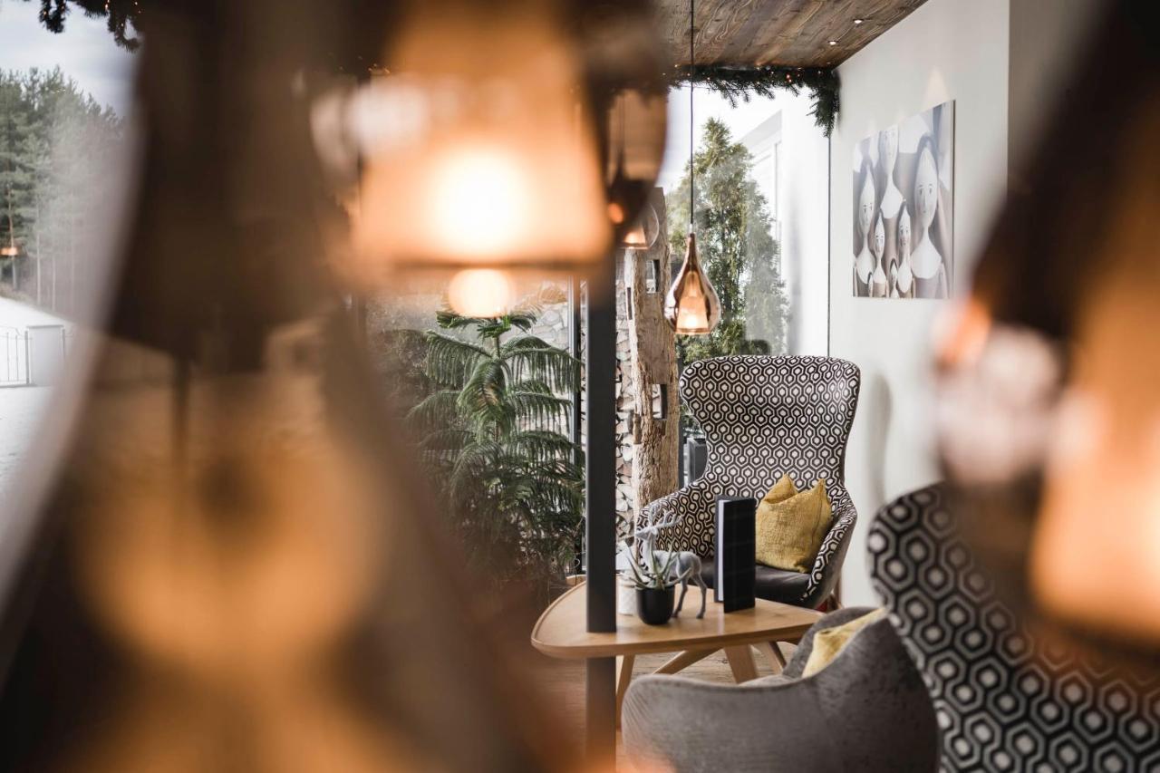 Alpin Boutique Villa Gabriela - Adults Only กัสเตลรอตโต ภายนอก รูปภาพ