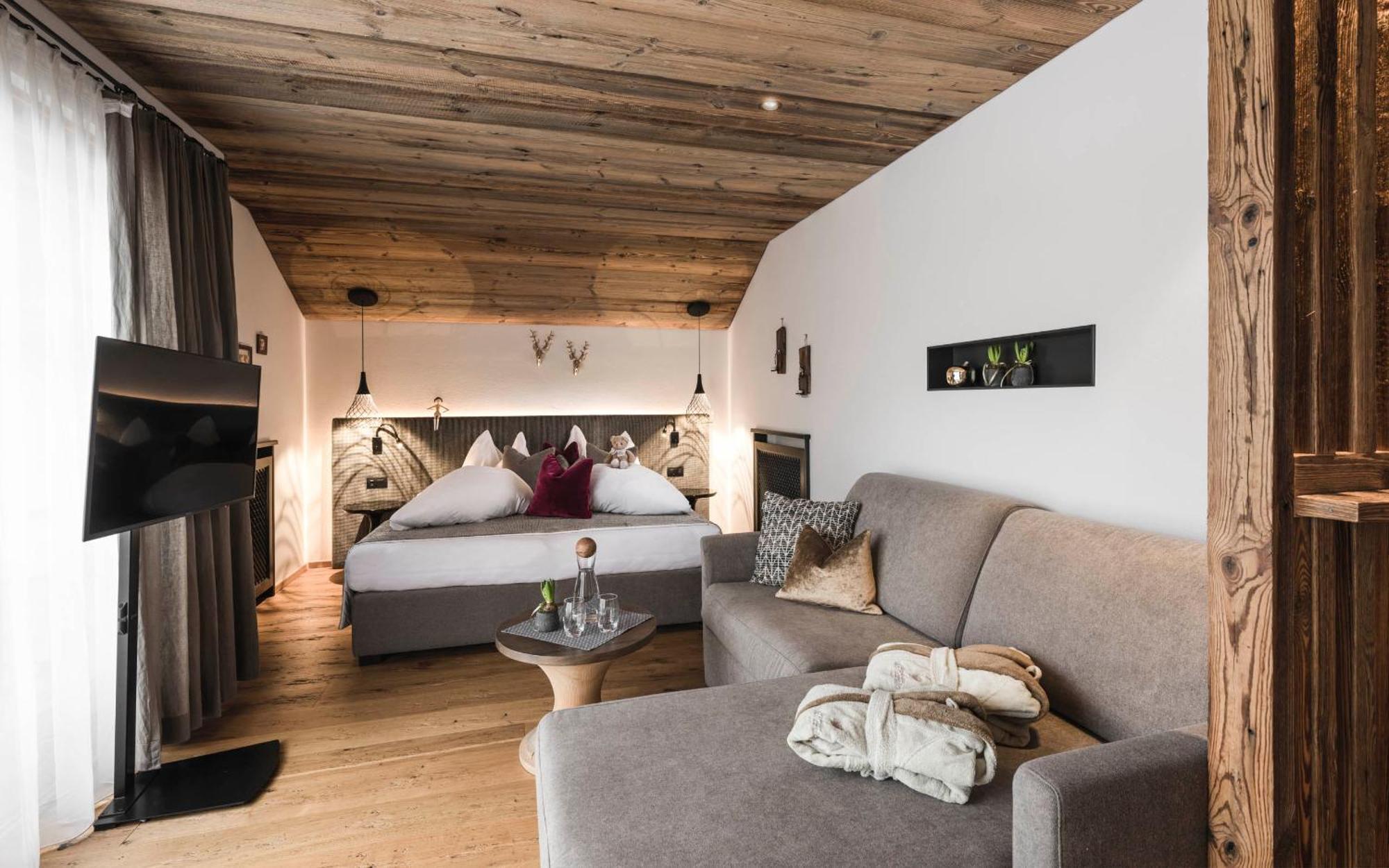Alpin Boutique Villa Gabriela - Adults Only กัสเตลรอตโต ภายนอก รูปภาพ