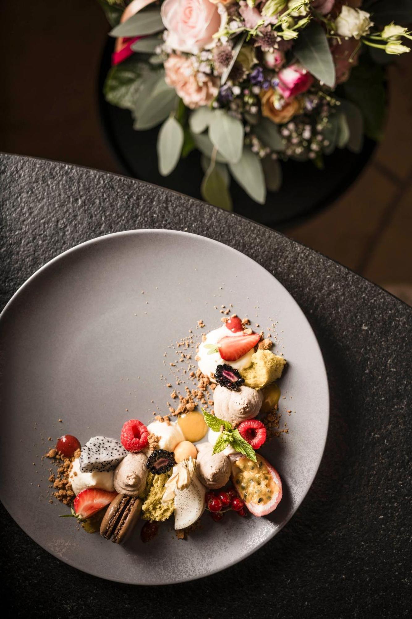 Alpin Boutique Villa Gabriela - Adults Only กัสเตลรอตโต ภายนอก รูปภาพ