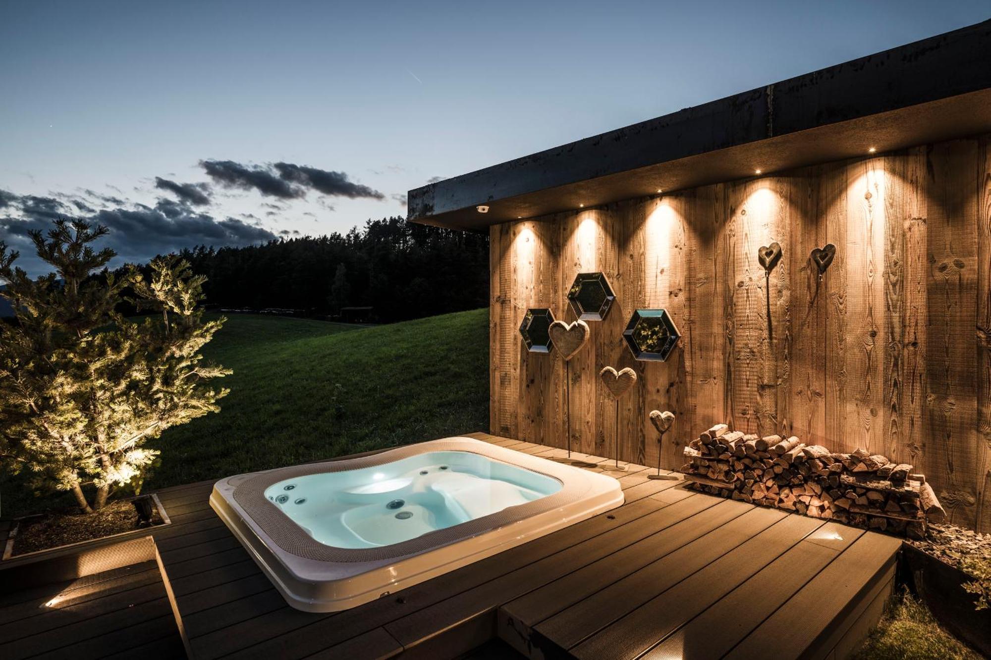 Alpin Boutique Villa Gabriela - Adults Only กัสเตลรอตโต ภายนอก รูปภาพ