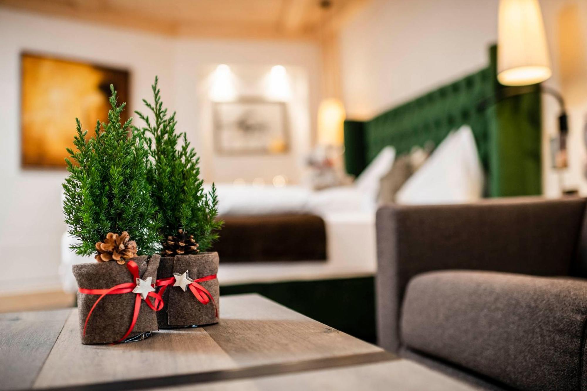 Alpin Boutique Villa Gabriela - Adults Only กัสเตลรอตโต ภายนอก รูปภาพ